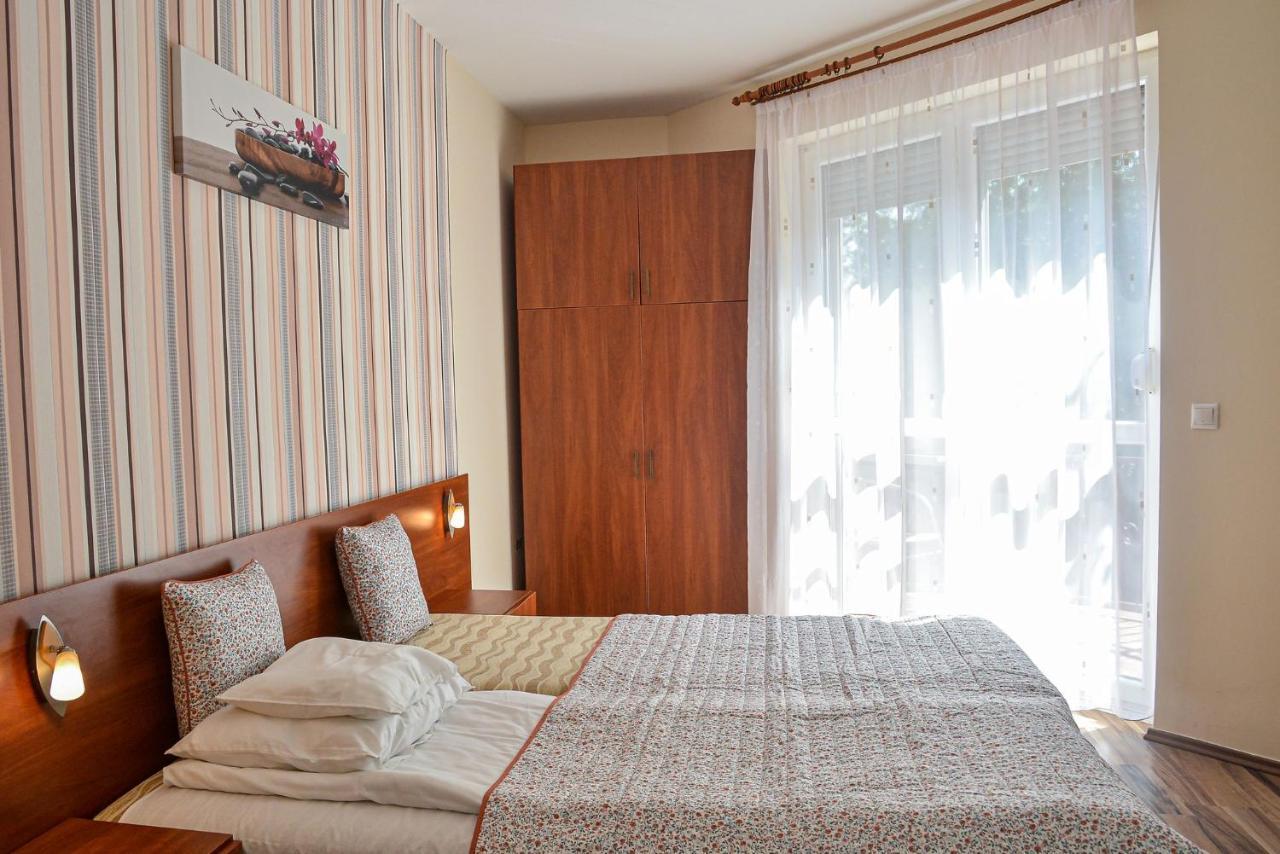 Apartman Otto Hajdúszoboszló 外观 照片